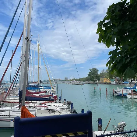 Daire Marina Apartman