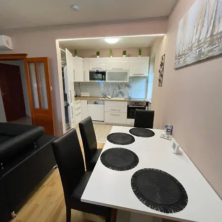 Daire Marina Apartman